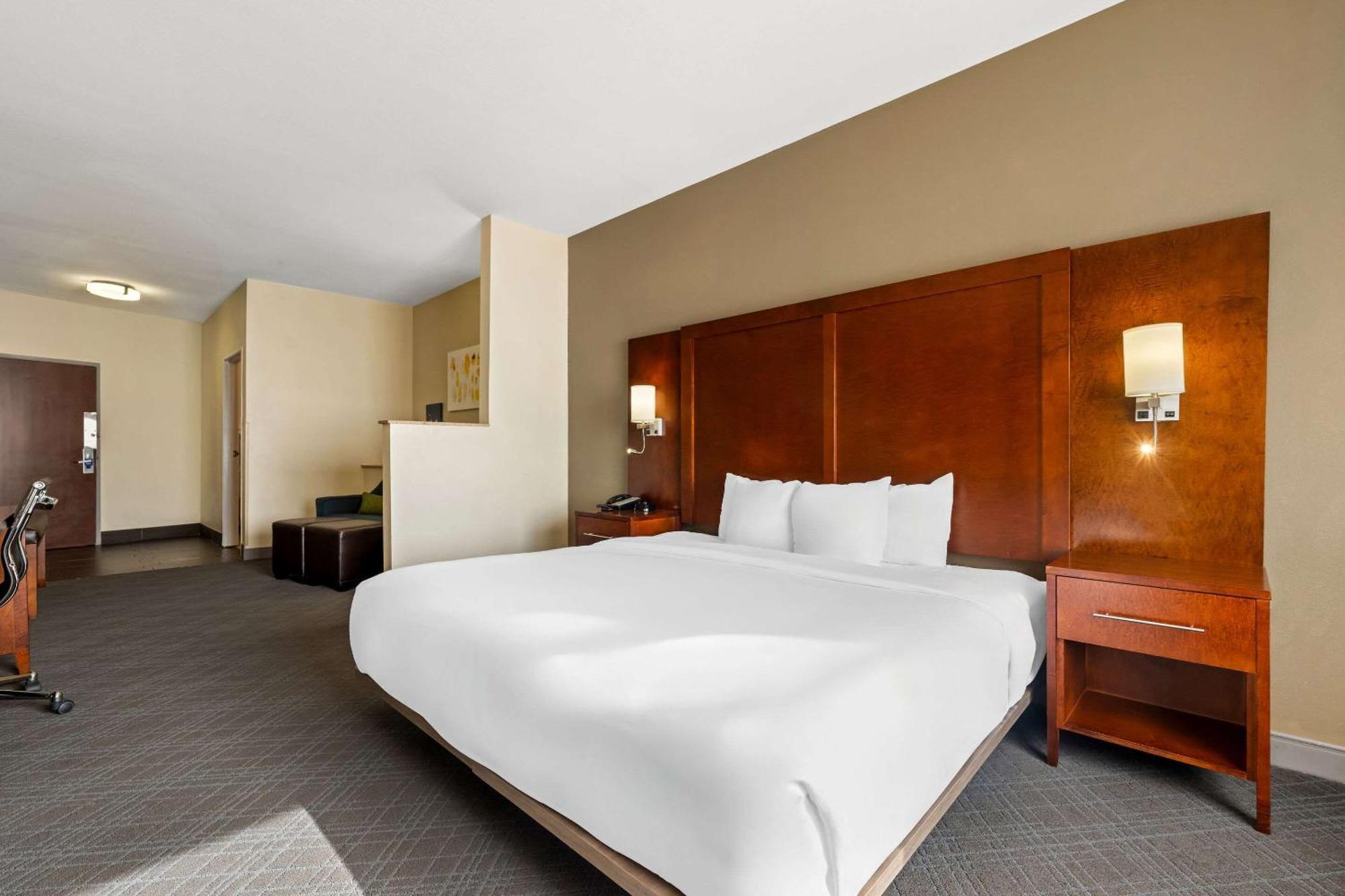 Comfort Suites Cullman I-65 Exit 310 Εξωτερικό φωτογραφία